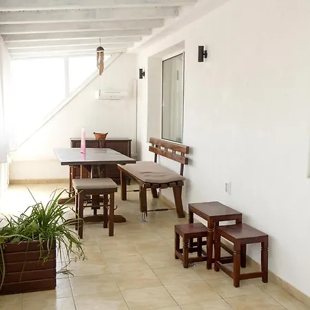 Modern Bright Close To The Centre