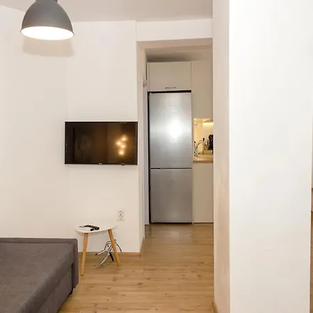 아파트 Modern Bright Close To The Centre 바르나