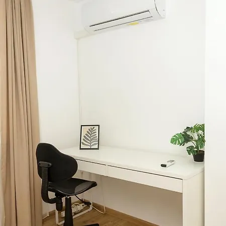 아파트 Modern Bright Close To The Centre *
